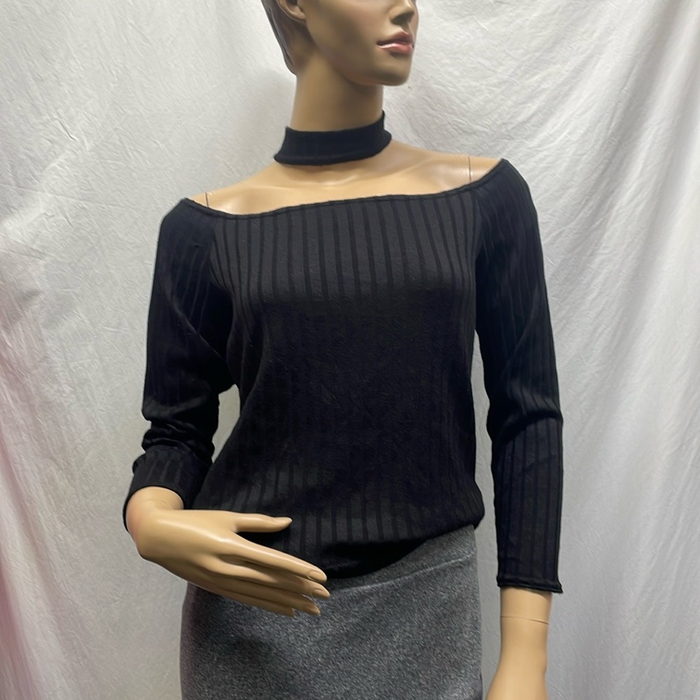 Divided H&M Women's Black Ribbed Neck Collar Long Sleeve Top